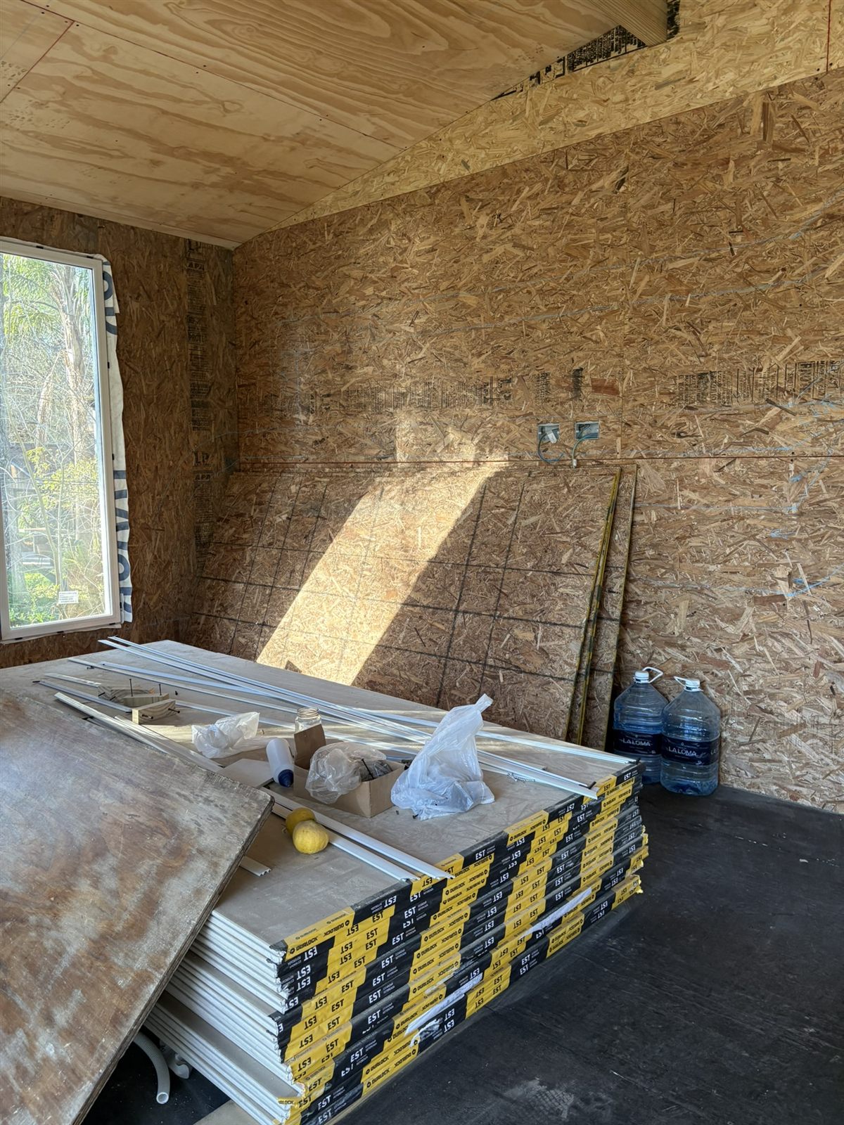 Construcción en madera Isla Delta – interior paso 8